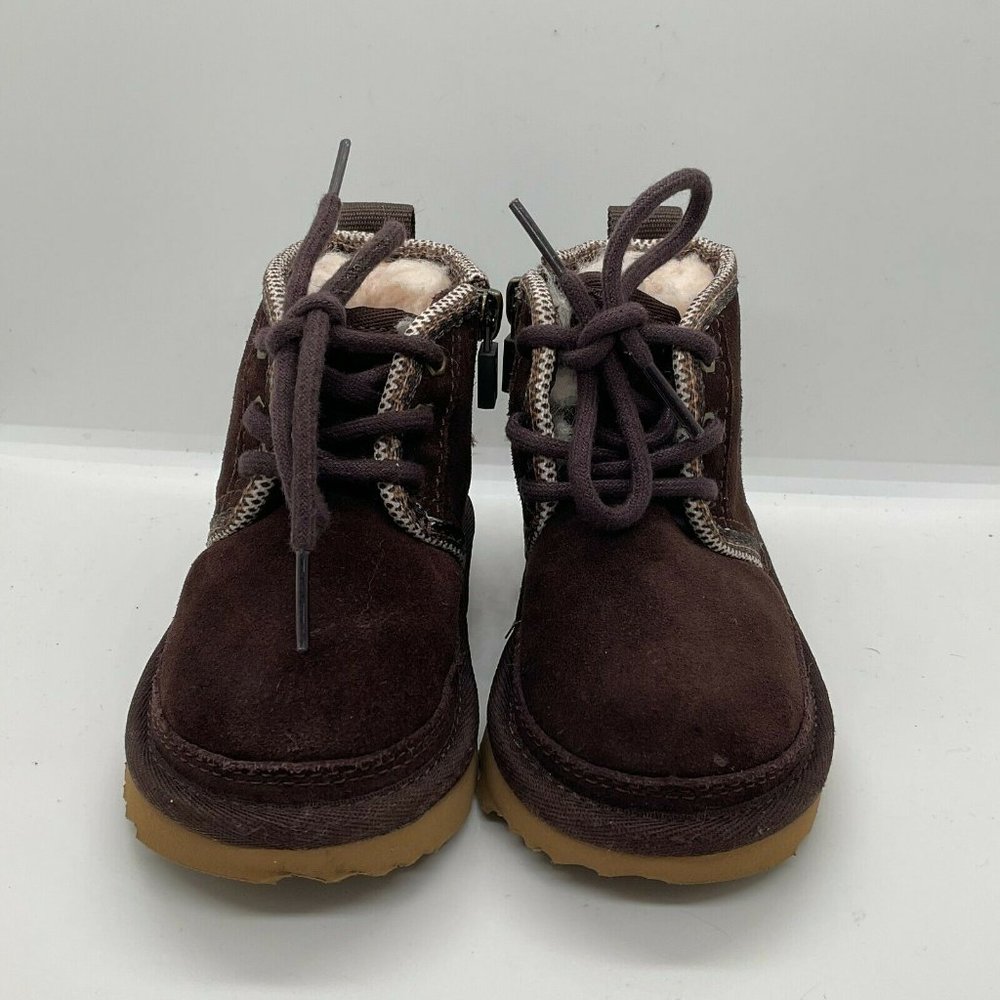 UGG Unisex Kids Brown Neumel II Tasman Chukka Boot